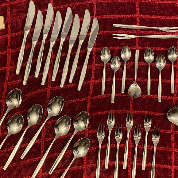 CLEARANCE………47 piece of WMF Cutlery Set - Picture 5 of 6